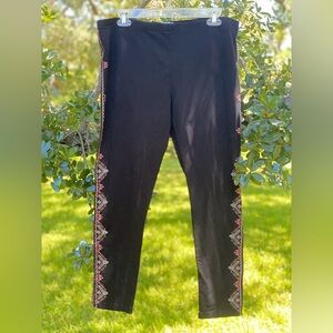 Johnny Was Los Angeles Embroidered Leggings XL